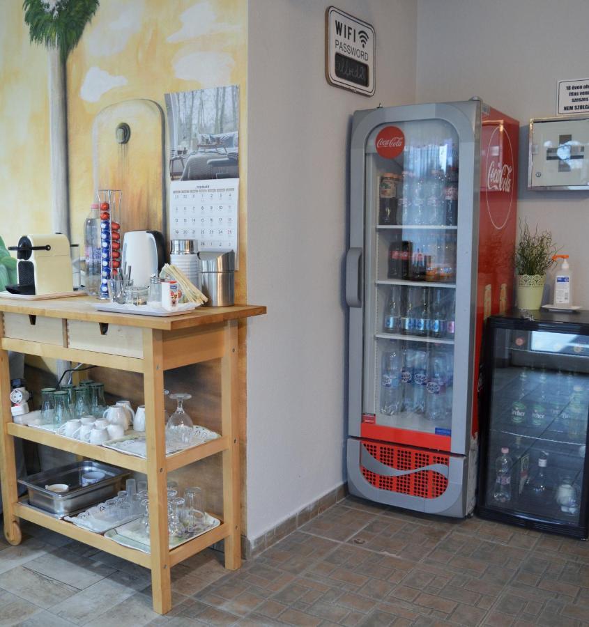 Alfred Panzio Bed and Breakfast Budapest Exteriör bild